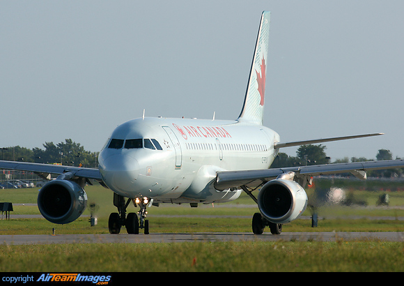 Airbus A319-114 Airbus A319-114