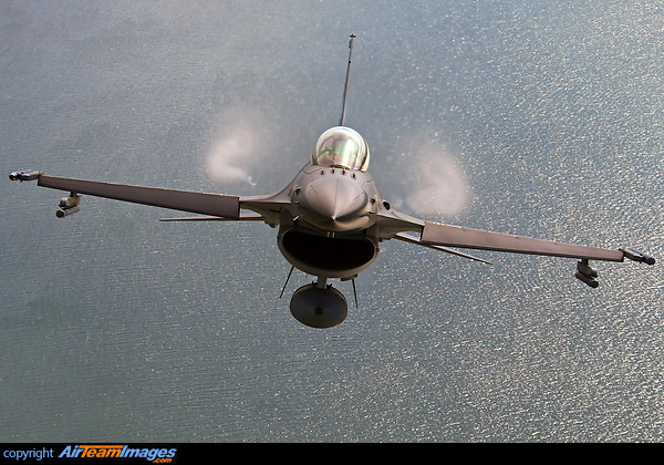 F-16AM Fighting Falcon F-16AM Fighting Falcon