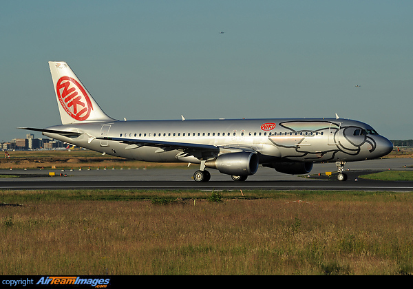 Airbus A320-214 Airbus A320-214