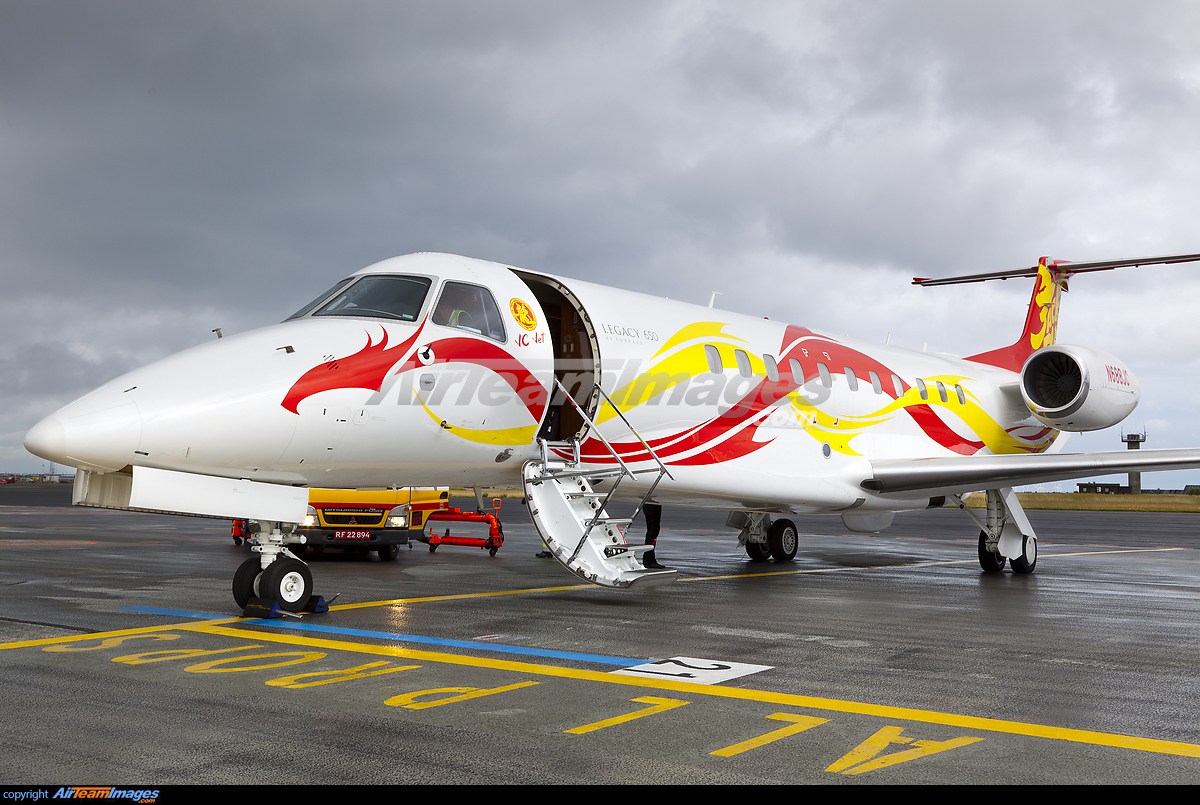 Embraer Legacy 650 Embraer Legacy 650