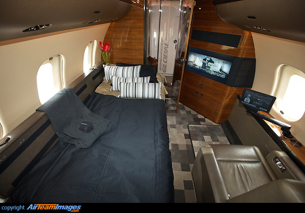 Bombardier Global 6000