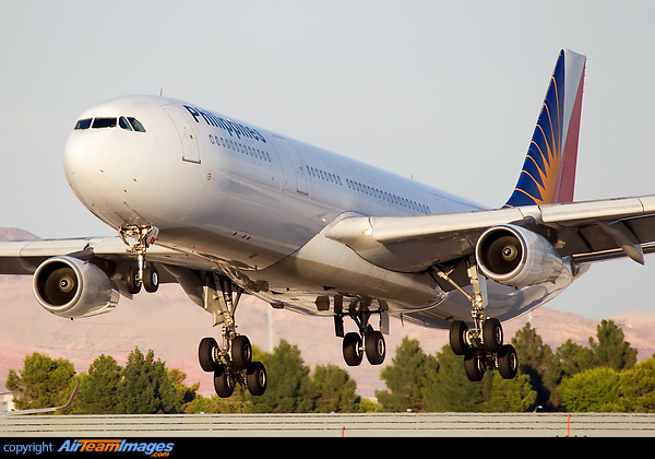 Airbus A340-313X Airbus A340-313X