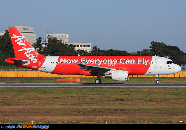Airbus A320-214 Airbus A320-214