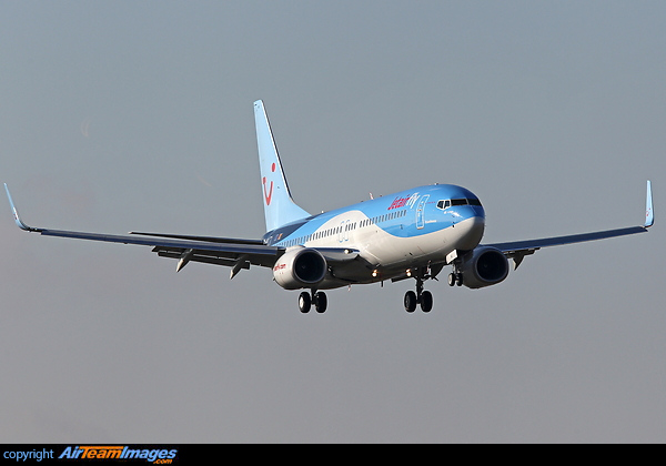 Delivery flight from Seattle for "Excellence" OO-JAU is a brand new Boeing 737-800 in Jetairfly fleet. Boeing 737-8K5