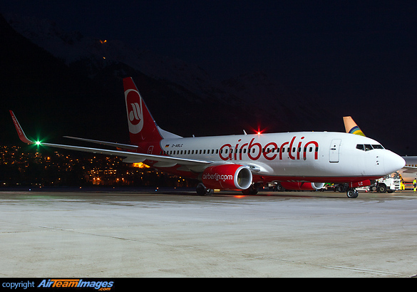 Boeing 737-76J Boeing 737-76J