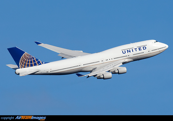 United 931 making a rare turn south on the CPT3F departure to San Francisco. Boeing 747-422