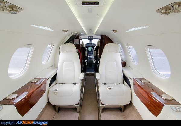 Embraer Phenom 300 Embraer Phenom 300