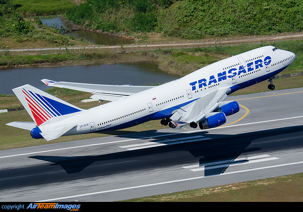 Boeing 747-444 Boeing 747-444