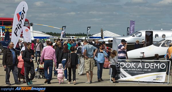AeroExpo UK 2013 AeroExpo UK 2013