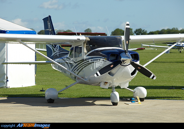 The production example of the new Cessna 182 Turbo Skylane JT-A displayed at AeroExpo UK 2013. First flown on 21st May 2013 it will replace avgas-burning 182s. Cessna T182 Skylane JT-A