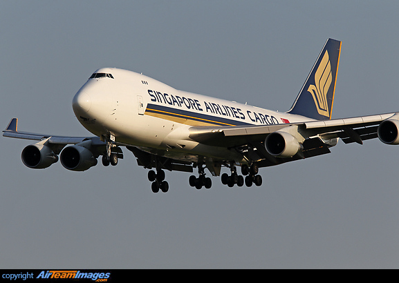Boeing 747-412F/SCD Boeing 747-412F/SCD