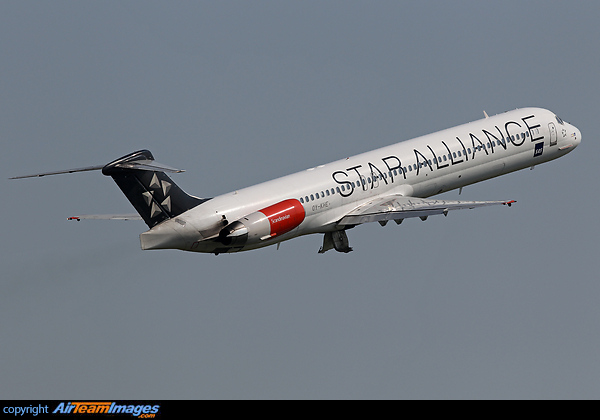 McDonnell Douglas MD-82 McDonnell Douglas MD-82