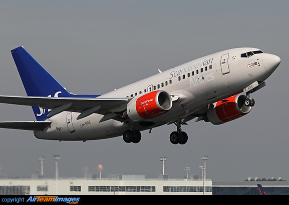 Boeing 737-683 Boeing 737-683