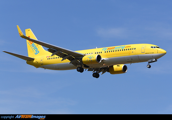 Boeing 737-8K5 Boeing 737-8K5
