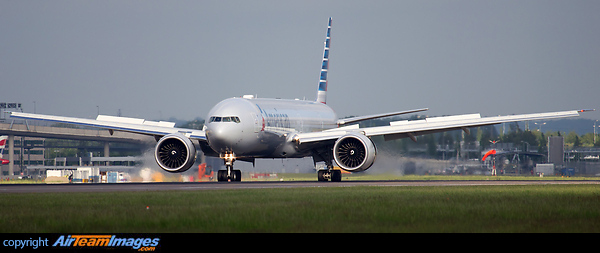 Boeing 777-323/ER Boeing 777-323/ER