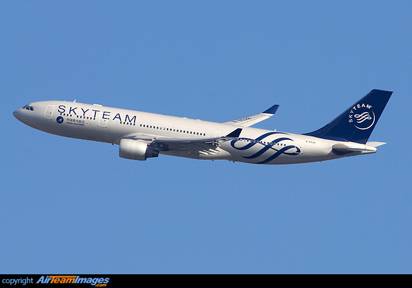 Airbus A330-223 Airbus A330-223
