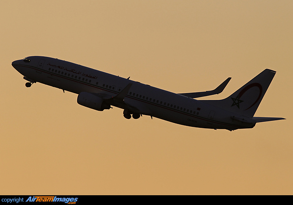 Boeing 737-8B6 Boeing 737-8B6