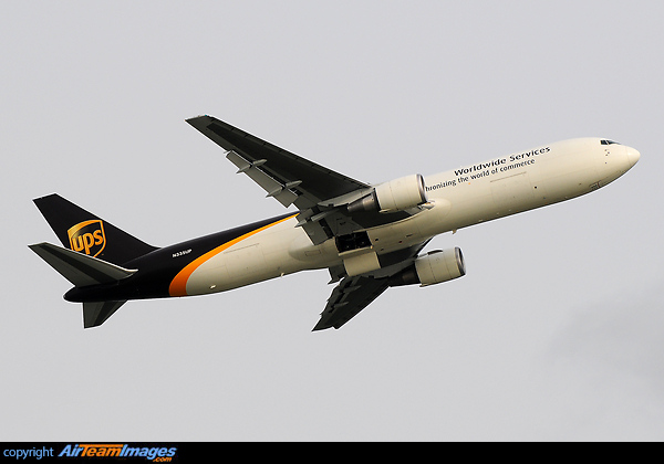 Boeing 767-34AF/ER Boeing 767-34AF/ER