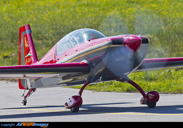 Extra EA-300L Extra EA-300L