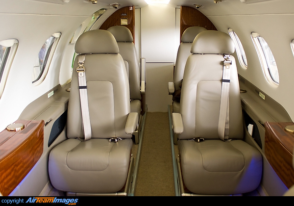Embraer EMB-505 Phenom 300 Embraer EMB-505 Phenom 300