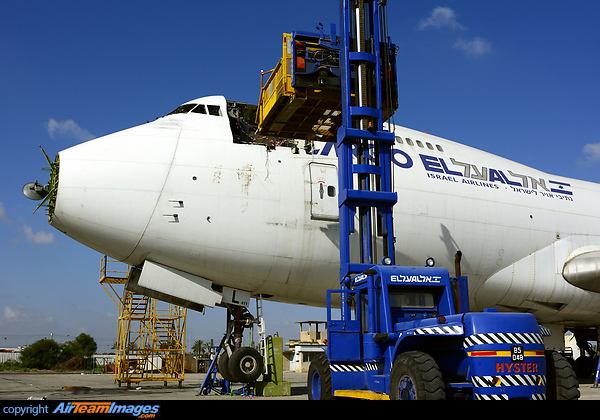 Boeing 747-245F/SCD Boeing 747-245F/SCD