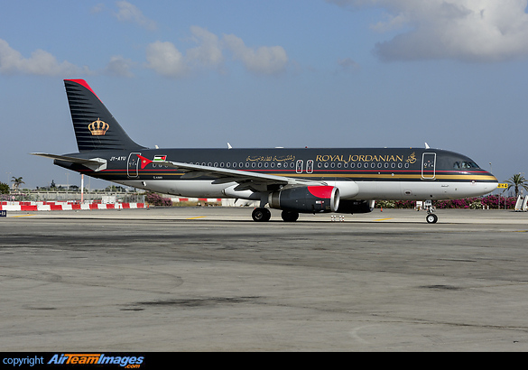 Airbus A320-232 Airbus A320-232