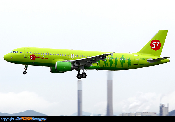 Airbus A320-214 Airbus A320-214