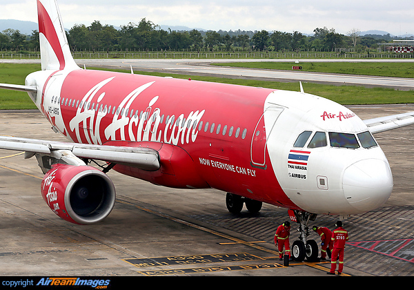 Airbus A320-216 Airbus A320-216