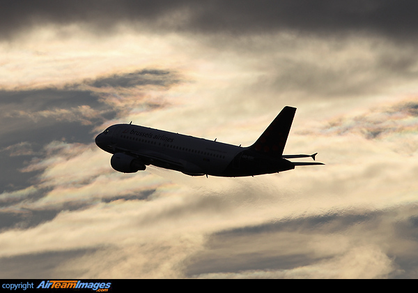 Airbus A319-112 Airbus A319-112