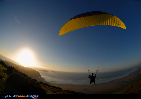 Rhossili is often voted, by those who partake of this sport, as one of the best places to enjoy hang gliding and paragliding in Wales; Taking off from Rhossili Down and soaring over the expanse of Rhossili Bay. Paraglider