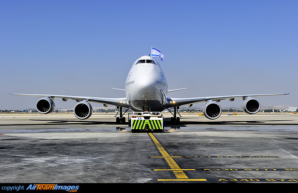 Boeing 747-830 Boeing 747-830