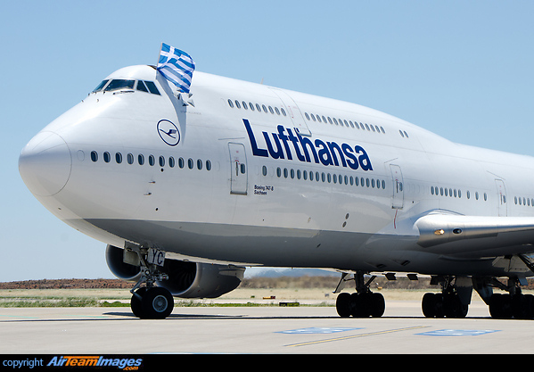 Boeing 747-830 Boeing 747-830