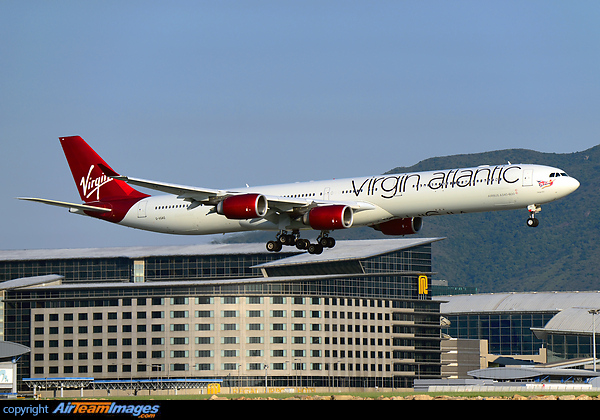 Airbus A340-642 Airbus A340-642