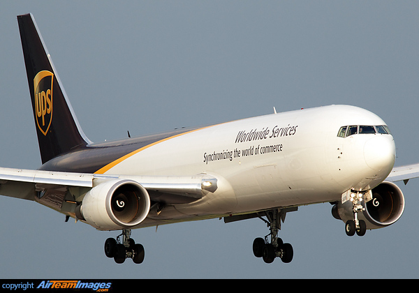 Boeing 767-34AF/ER Boeing 767-34AF/ER