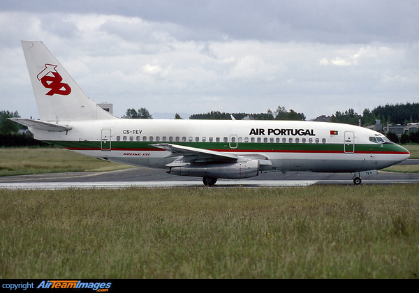 Boeing 737-230/Adv Boeing 737-230/Adv