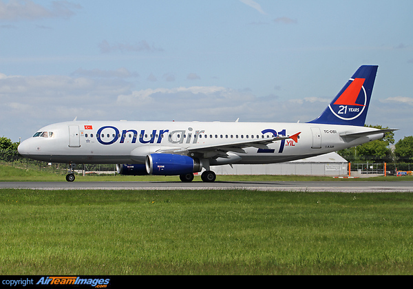 Airbus A320-233 Airbus A320-233