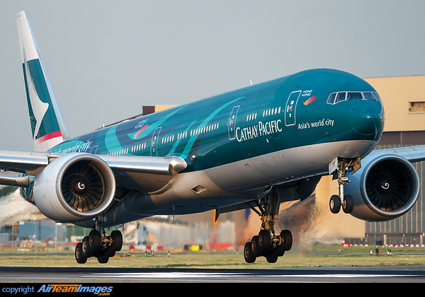 Boeing 777-367/ER Boeing 777-367/ER