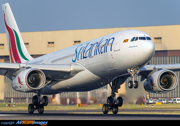 Airbus A330-243 Airbus A330-243