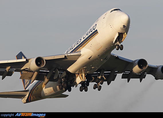 Boeing 747-412F/SCD Boeing 747-412F/SCD