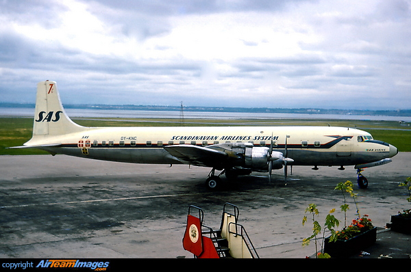 Douglas DC-7C Douglas DC-7C