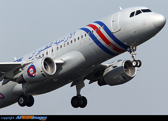Airbus A320-211 Airbus A320-211