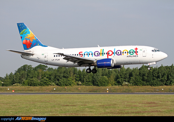 Boeing 737-382 Boeing 737-382