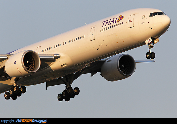 Boeing 777-3AL/ER Boeing 777-3AL/ER