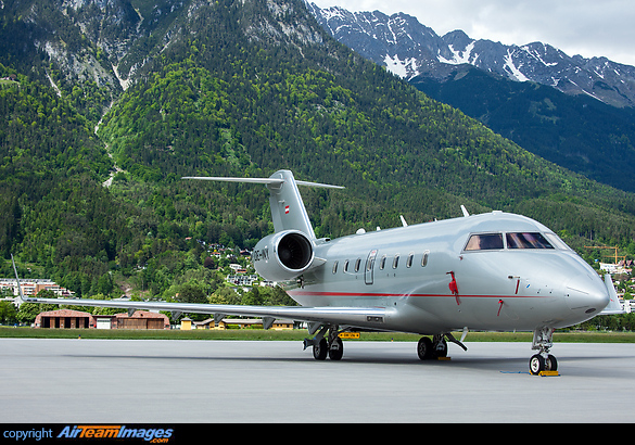 Bombardier Challenger 604 Bombardier Challenger 604
