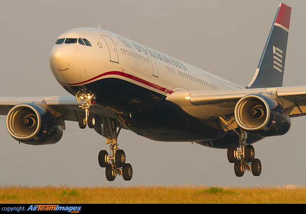 Airbus A330-243 Airbus A330-243