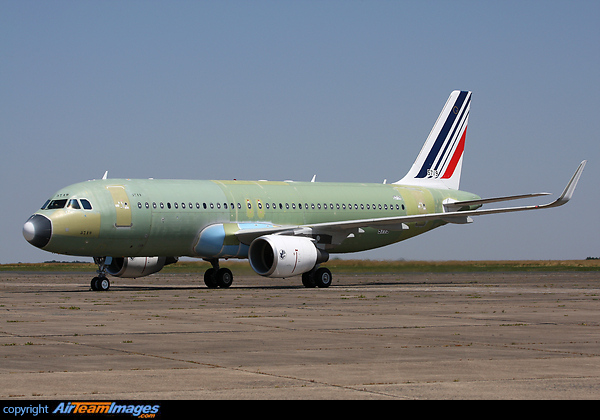 MSN 5719 first Sharklets A320 for Air France. Airbus A320-211