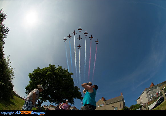 Arrival 2013 Red Arrows