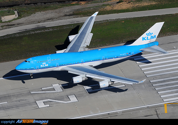 Boeing 747-406M Boeing 747-406M