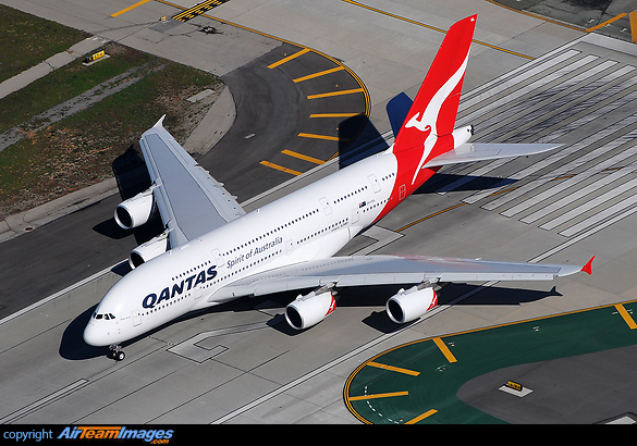 Airbus A380-842 Airbus A380-842