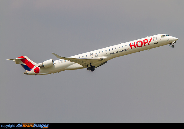 Bombardier CRJ-1000 NextGen Bombardier CRJ-1000 NextGen